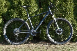 Bulls Cooperhead 3RSi Rozmiar M 